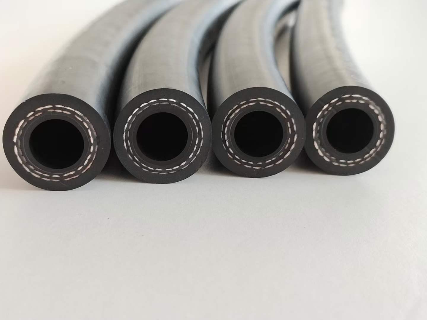 AUTO RUBBER HOSE